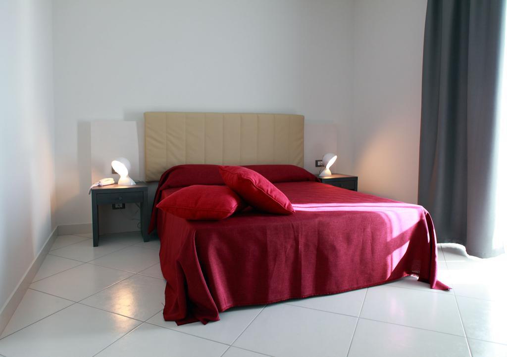 Aparthotel Brezza Di Grecale Trapani Pokoj fotografie