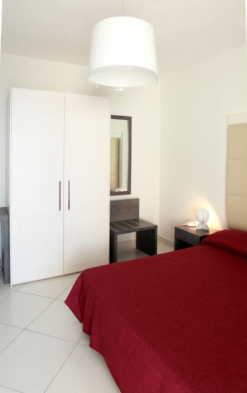 Aparthotel Brezza Di Grecale Trapani Pokoj fotografie